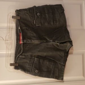 2/$12 Unionbay Green Shorts Sz 9